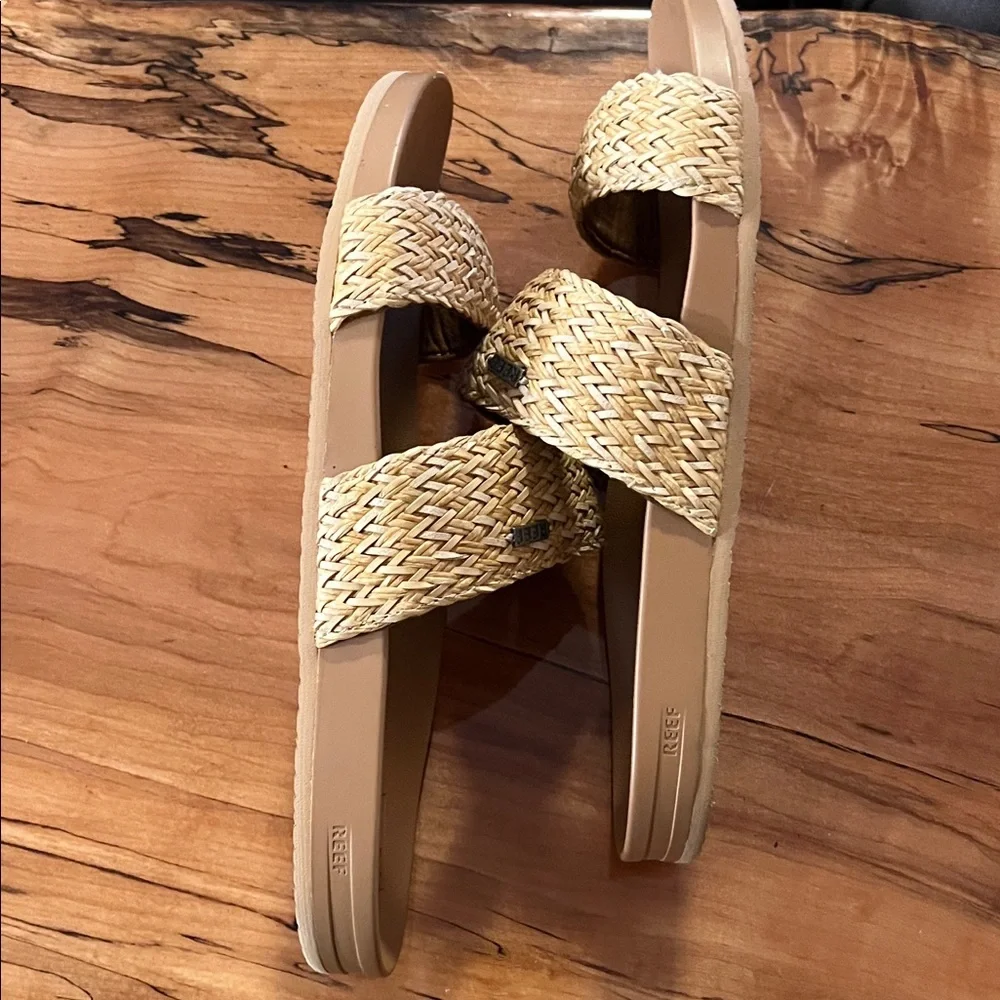 Reef Tan Cushion Vista Braid Woven Slide Sandals - Picture 7 of 7